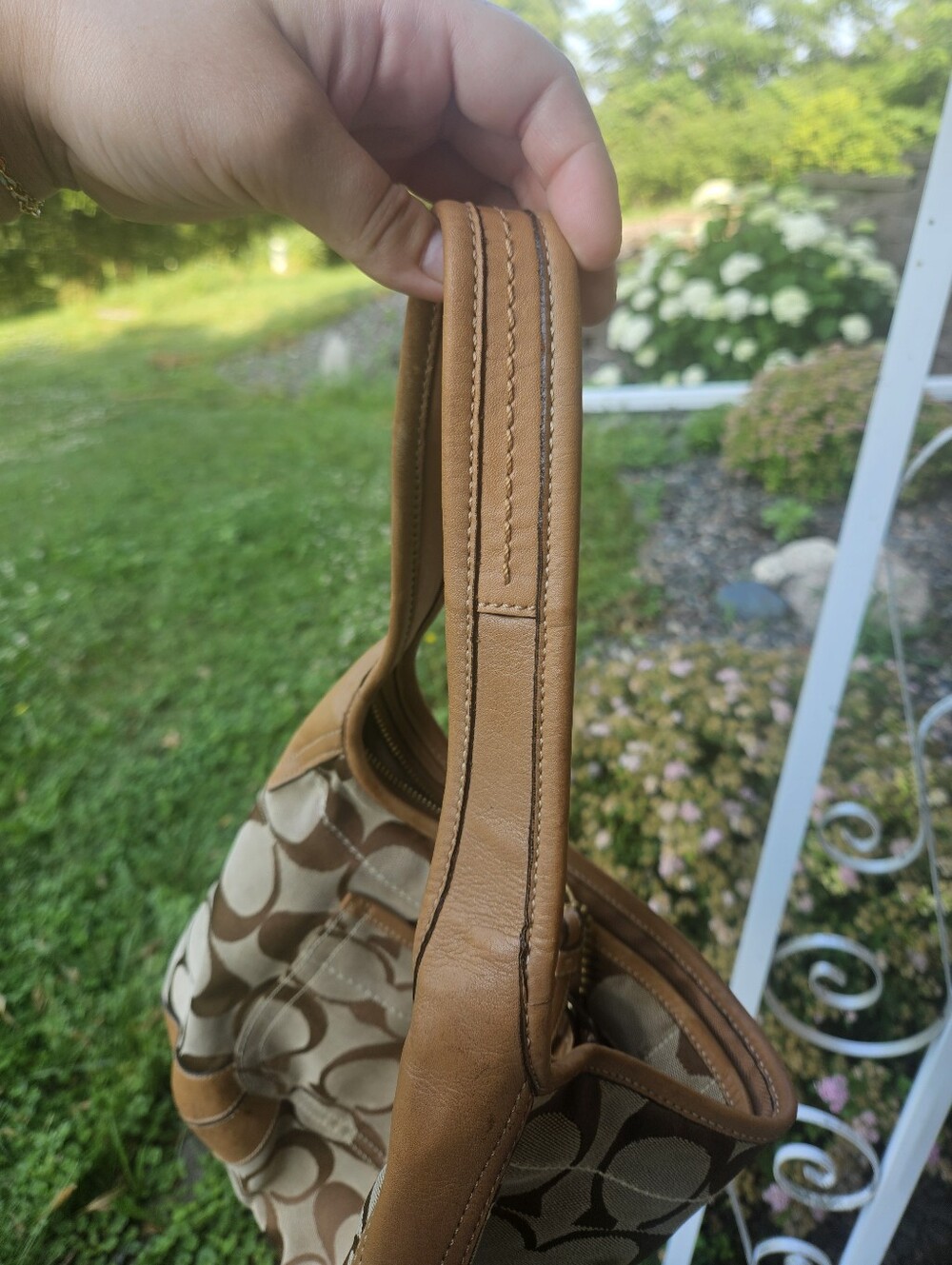 Coach Signature Khaki Brown Jacquard Canvas Shoulder Tote Bag F10765 Y2K - Picture 7 of 7